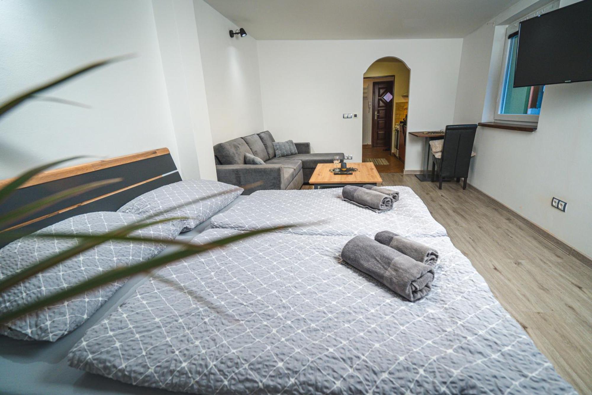 Apartmany V Podzamci Nachod Luaran gambar